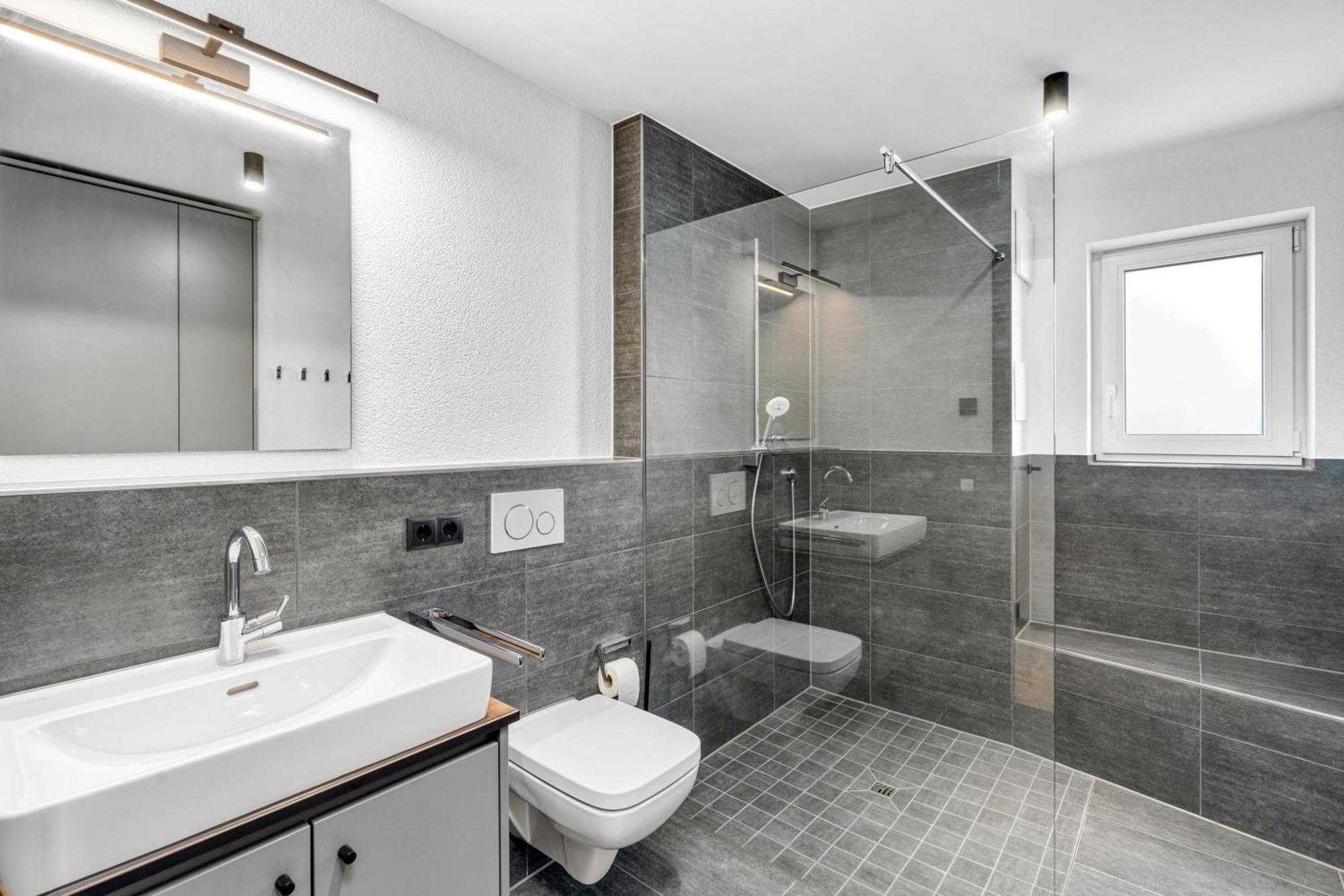 Seequartier 1 - Neu & Hochwertig Friedrichshafen Luaran gambar